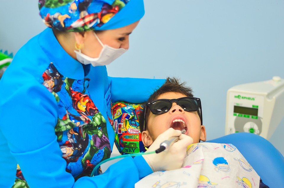 dentist and kid